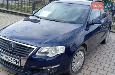 Універсал Volkswagen Passat 2008 в Славському