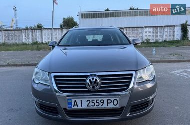 Универсал Volkswagen Passat 2006 в Киеве
