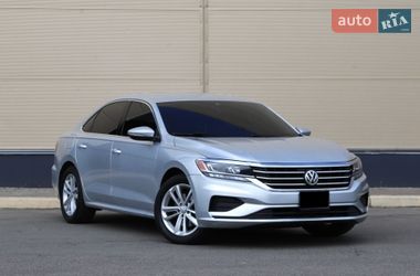 Седан Volkswagen Passat 2020 в Києві