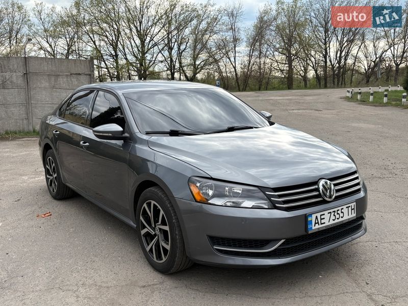Volkswagen Passat 2011
