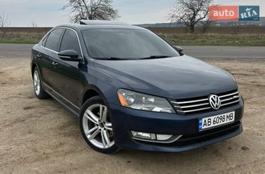 Седан Volkswagen Passat 2012 в Тульчині