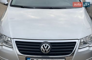 Универсал Volkswagen Passat 2005 в Рудки