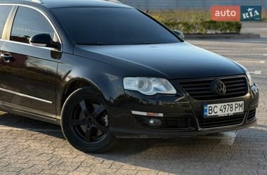 Універсал Volkswagen Passat 2009 в Львові