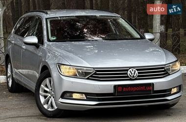 Универсал Volkswagen Passat 2015 в Белогородке