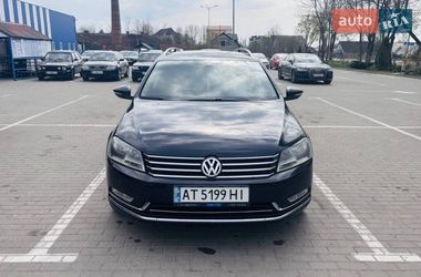 Универсал Volkswagen Passat 2012 в Городенке