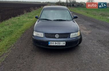 Седан Volkswagen Passat 1998 в Барвінковому