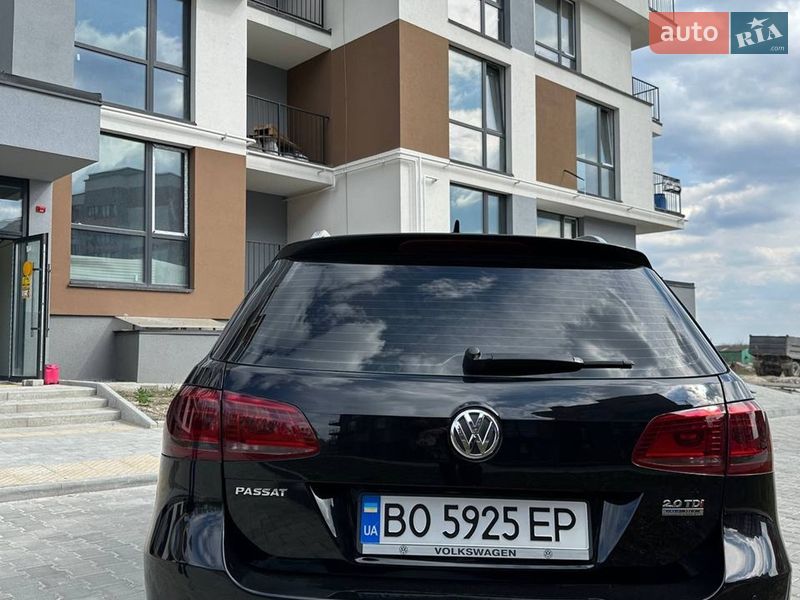 Универсал Volkswagen Passat 2011 в Тернополе
