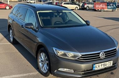 Універсал Volkswagen Passat 2016 в Ходосівкі