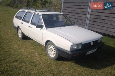 Универсал Volkswagen Passat 1987 в Ужгороде