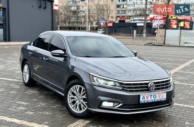 Седан Volkswagen Passat 2015 в Кривому Розі