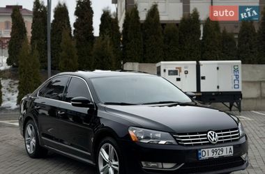 Седан Volkswagen Passat 2013 в Ровно