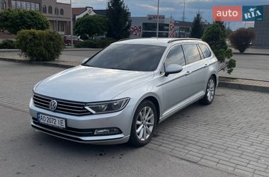 Універсал Volkswagen Passat 2015 в Мукачевому