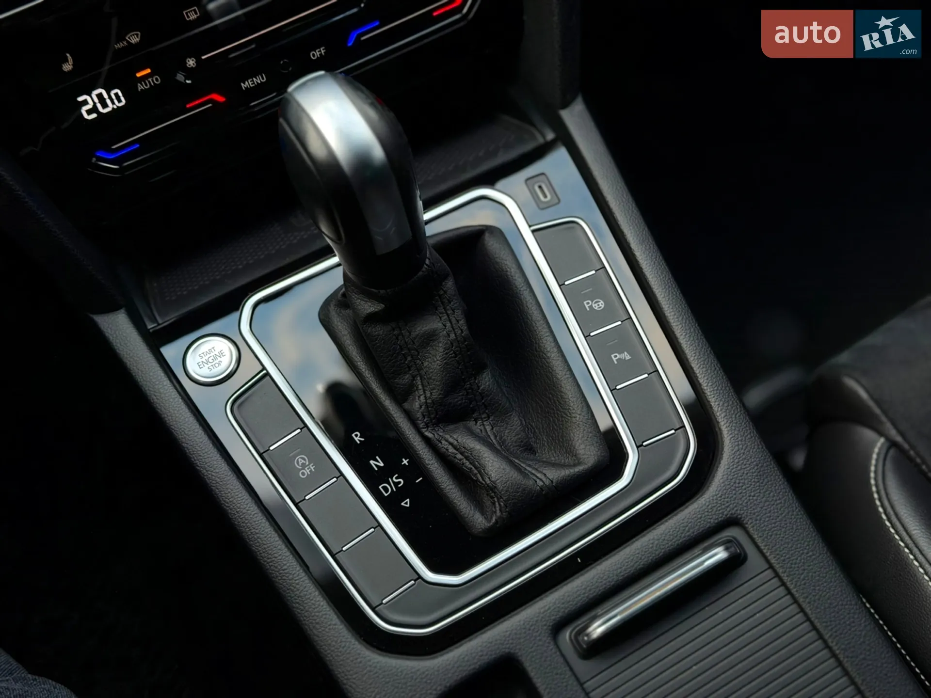 2019 Volkswagen Passat - мініатюра 28