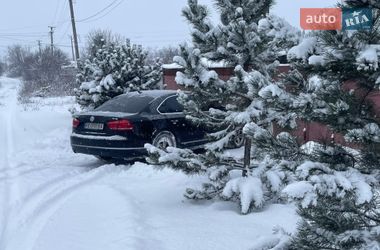 Седан Volkswagen Passat 2012 в Днепре