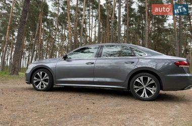 Седан Volkswagen Passat 2021 в Житомирі