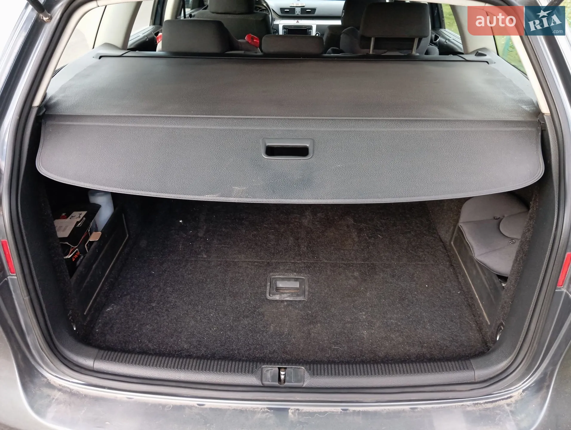 2010 Volkswagen Passat - мініатюра 13