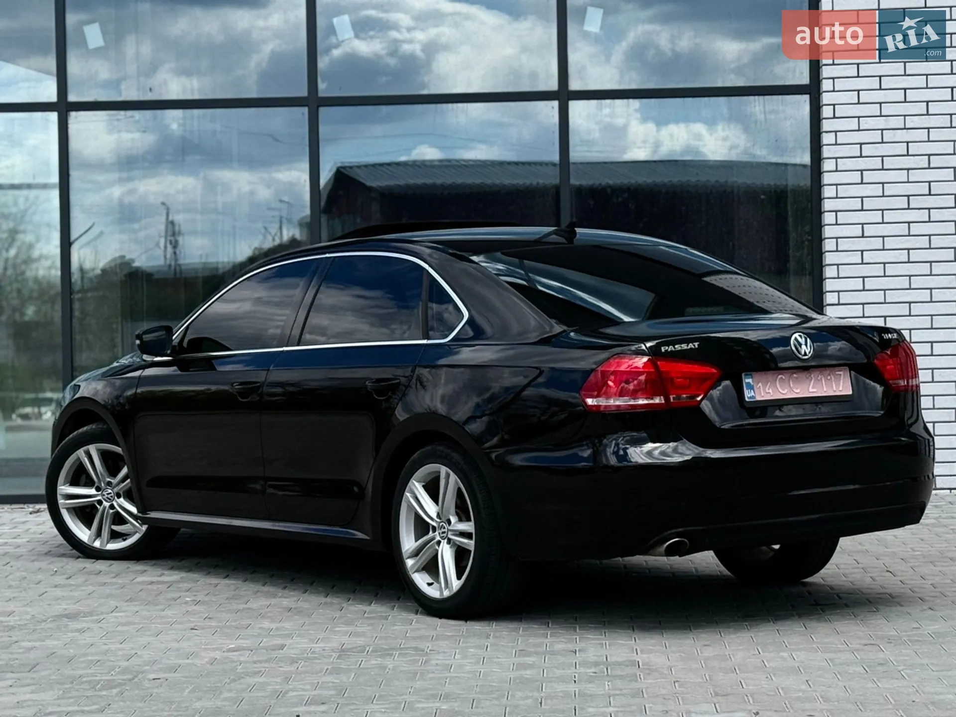 2015 Volkswagen Passat - мініатюра 16