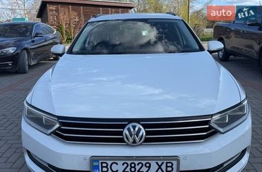 Універсал Volkswagen Passat 2015 в Львові
