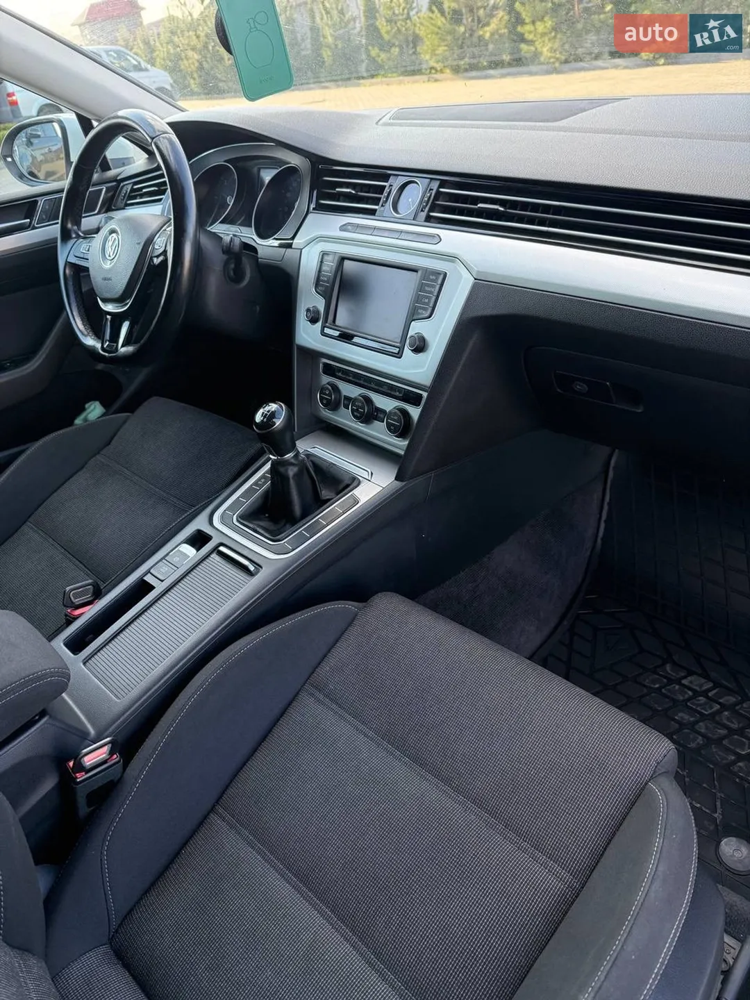 2015 Volkswagen Passat - мініатюра 11