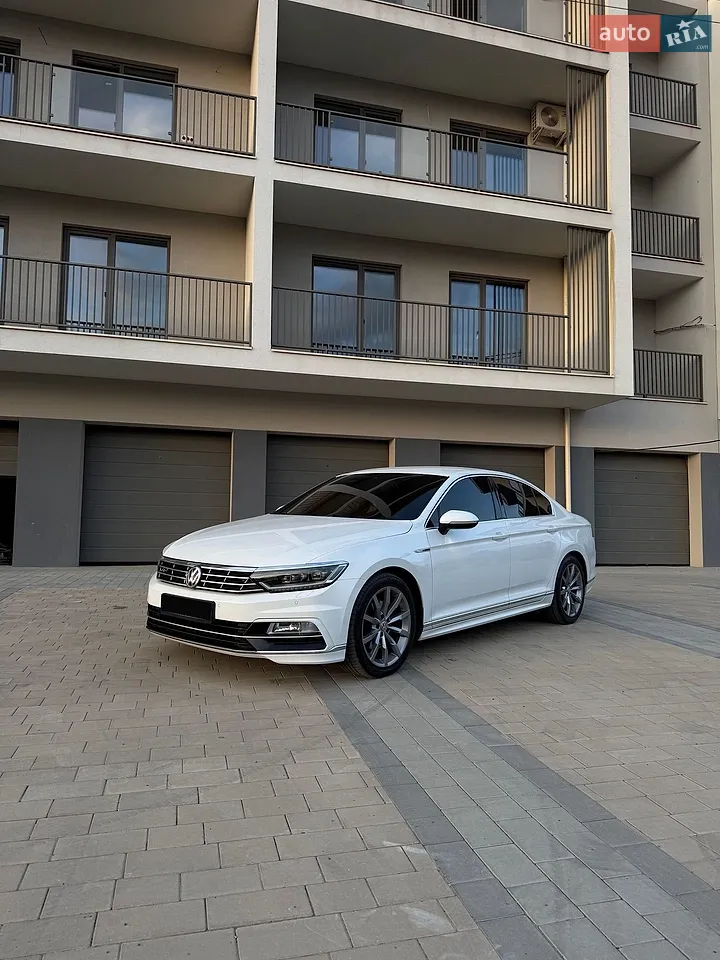 2017 Volkswagen Passat - мініатюра 14