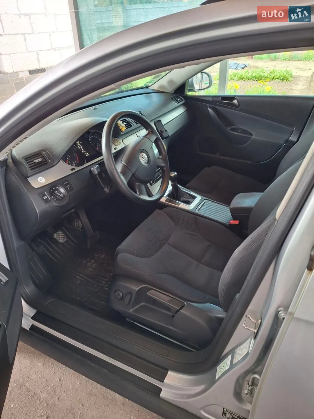 2010 Volkswagen Passat - мініатюра 6