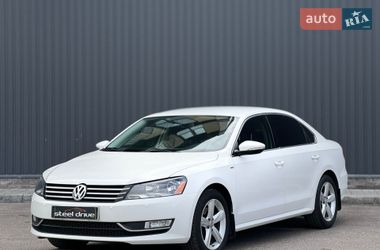 Седан Volkswagen Passat 2012 в Николаеве