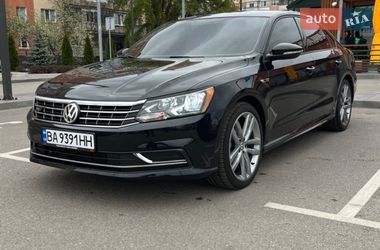 Седан Volkswagen Passat 2018 в Олександрії