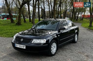 Седан Volkswagen Passat 1997 в Хмельницком