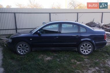 Седан Volkswagen Passat 1998 в Шептицькому