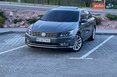 Седан Volkswagen Passat 2018 в Дніпрі