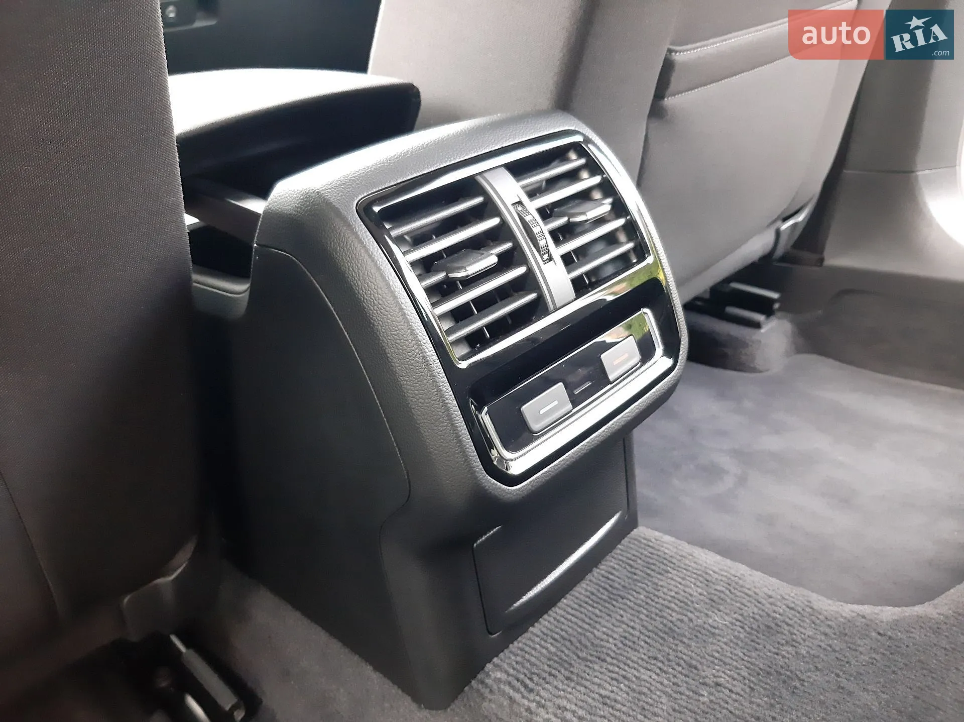2016 Volkswagen Passat - мініатюра 21