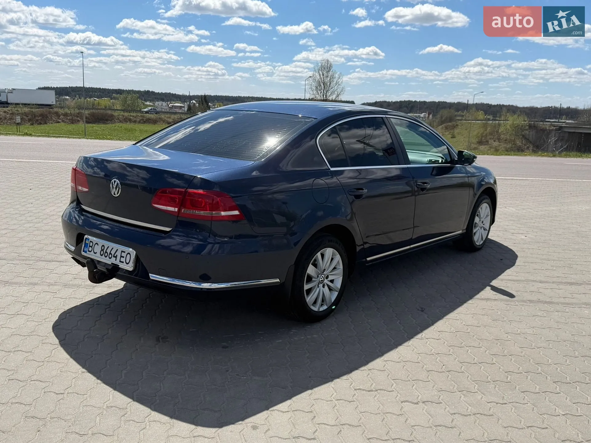 2012 Volkswagen Passat - мініатюра 3