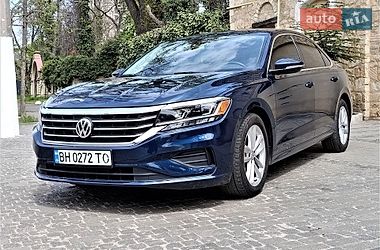 Седан Volkswagen Passat 2020 в Одесі
