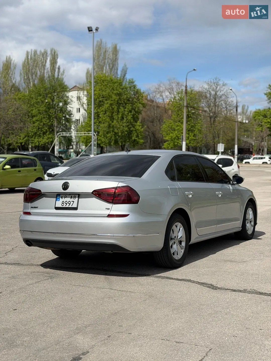 2015 Volkswagen Passat - мініатюра 16