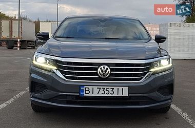 Седан Volkswagen Passat 2021 в Кременчуці