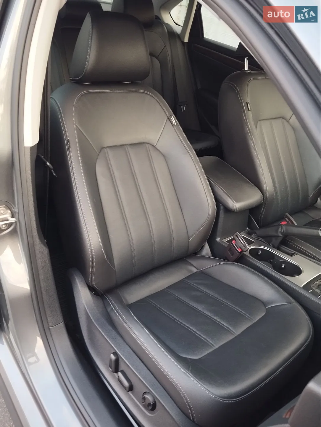 2021 Volkswagen Passat - мініатюра 14