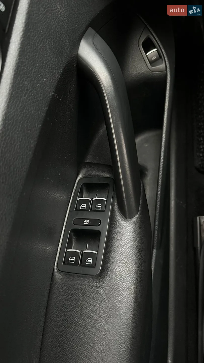2013 Volkswagen Passat - мініатюра 13