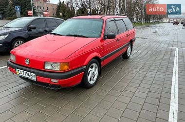 Универсал Volkswagen Passat 1992 в Черкассах