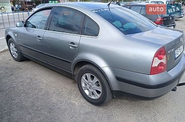 Седан Volkswagen Passat 2002 в Дашеві