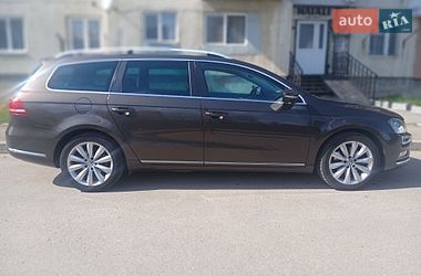 Универсал Volkswagen Passat 2011 в Самборе