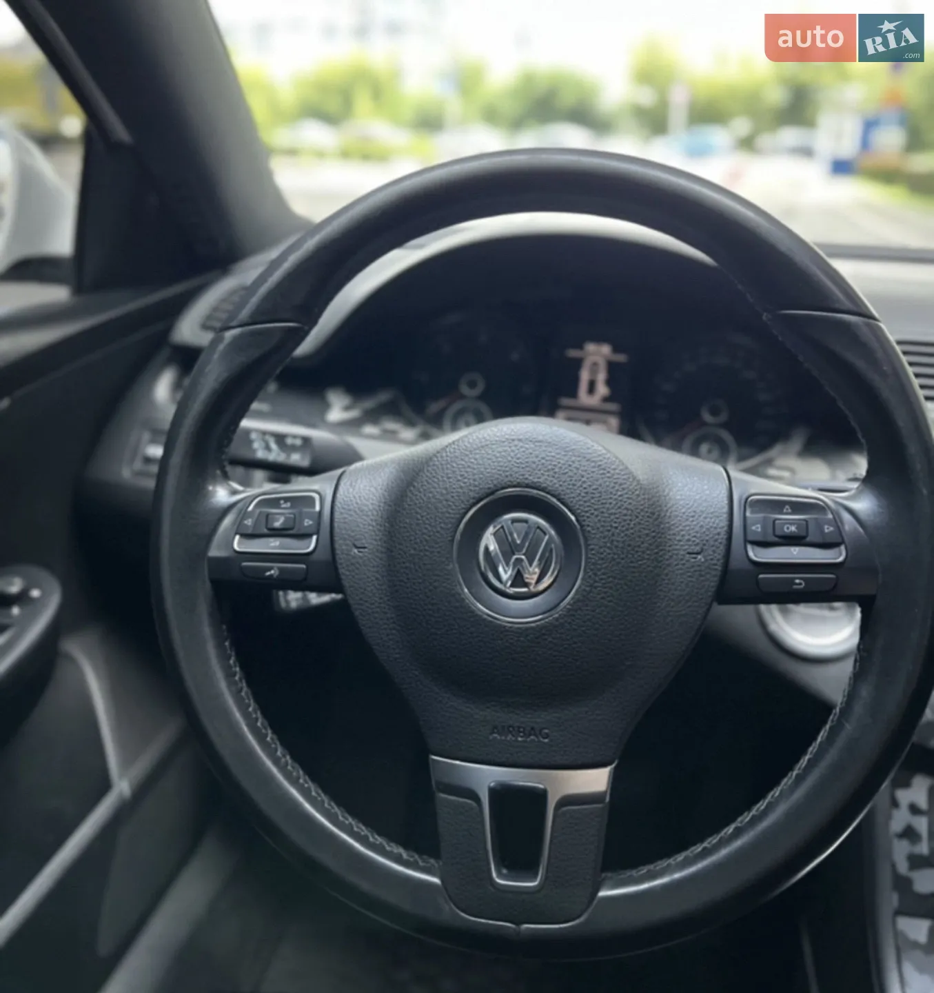 2010 Volkswagen Passat - мініатюра 8