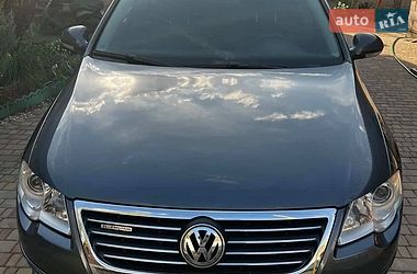 Універсал Volkswagen Passat 2010 в Здолбуніві