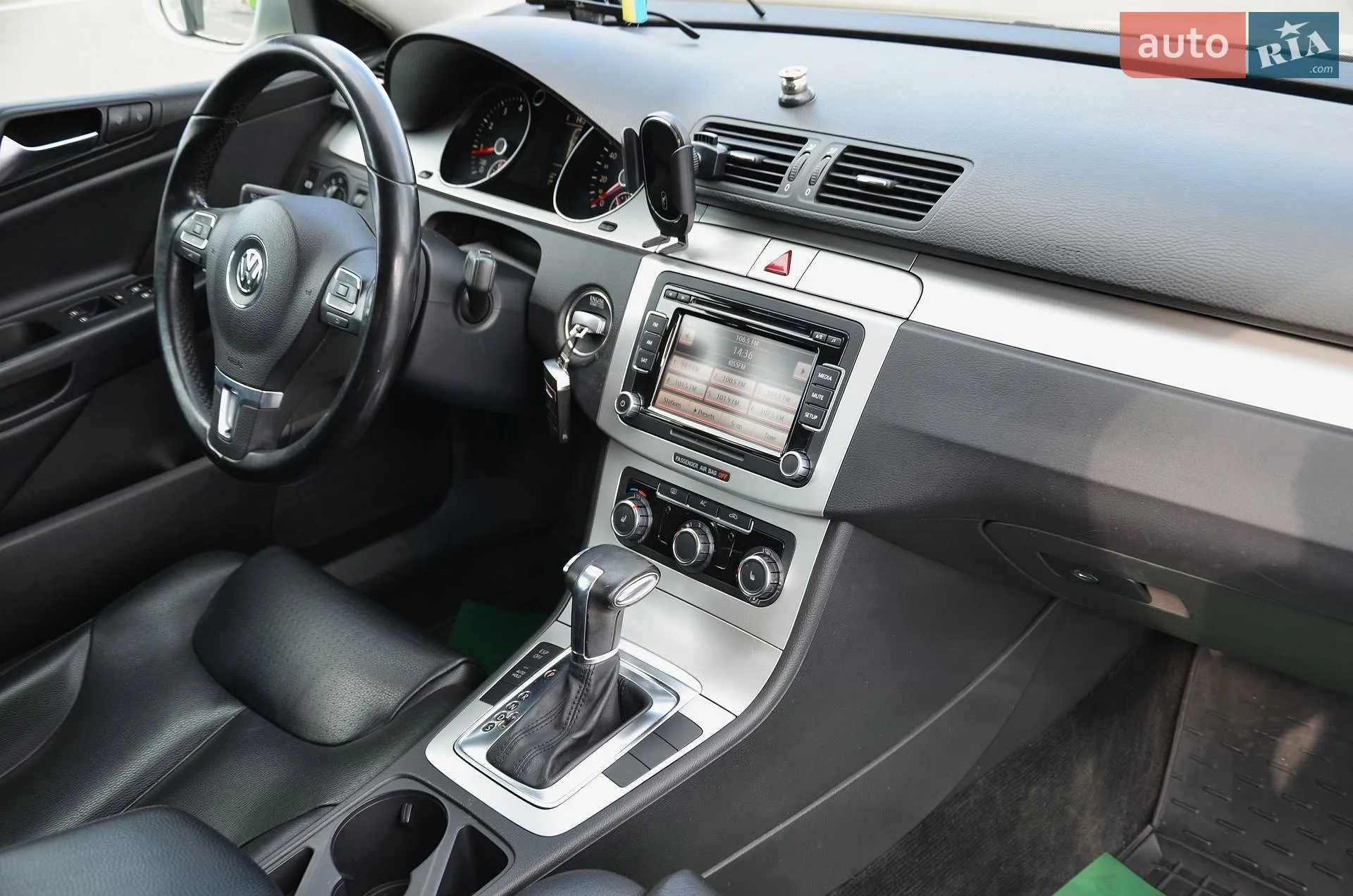 2010 Volkswagen Passat - мініатюра 42