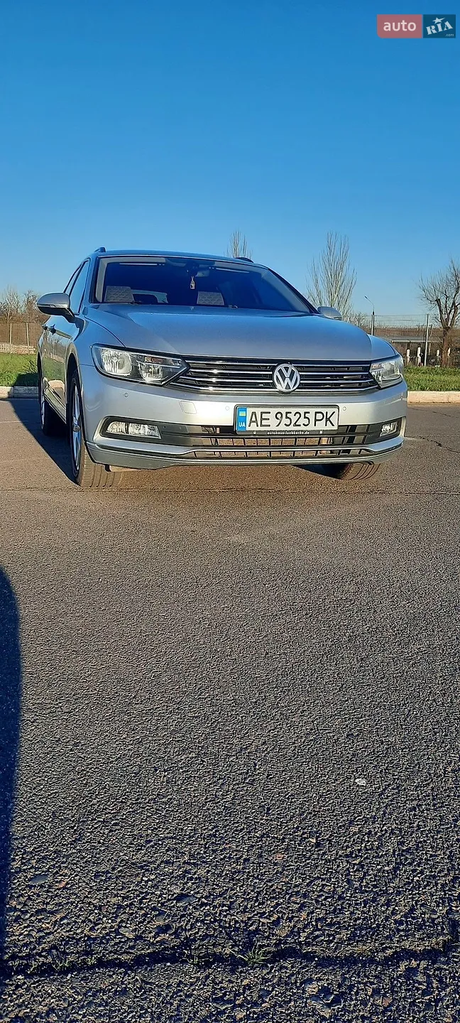 2015 Volkswagen Passat - мініатюра 13