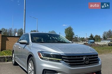 Седан Volkswagen Passat 2019 в Луцьку