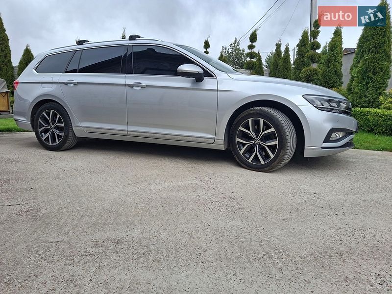 Volkswagen Passat 2021