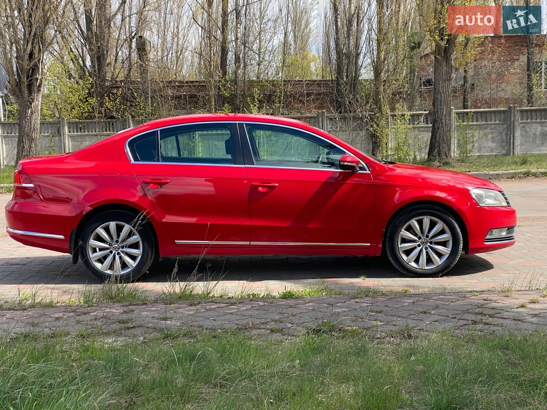Volkswagen Passat 2011 VIN WVWZZZ3CZBP359782 фото оголошення 5 з 27