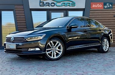 Седан Volkswagen Passat 2018 в Вінниці
