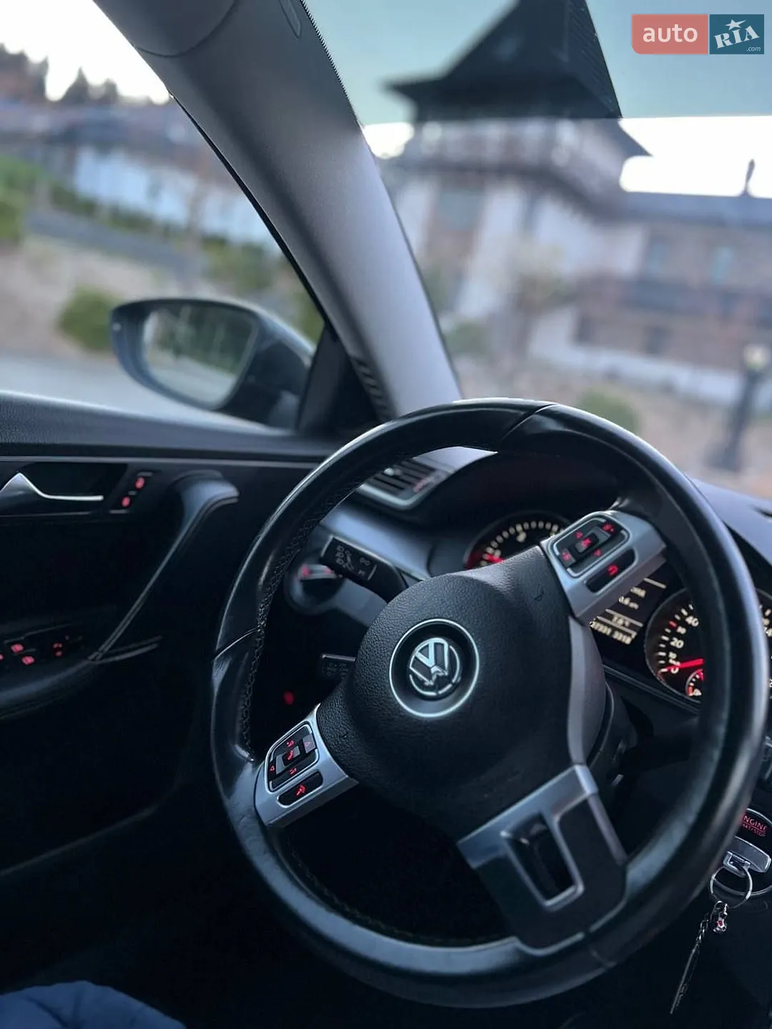 2011 Volkswagen Passat - мініатюра 26
