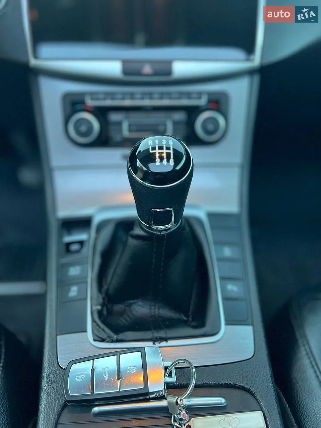 2011 Volkswagen Passat - мініатюра 32